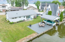 9194 Lake Avenue, Huntsville, OH 43324