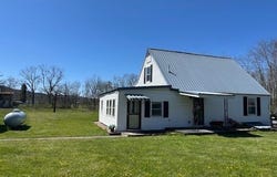 1352 Randolph Drive, Beverly, WV 26253