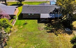 39929 W Drury LN, Howe, OK 74940