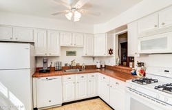 258 Grassmere Court, Aberdeen, NJ 07747