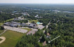 26 Westwood Drive, Orono, ME 04473