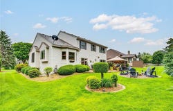 917 Hardwood Avenue, Shoreview, MN 55126