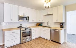 2723 TOWELL Street, Overgaard, AZ 85933