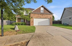 1175 Verbena Dr, Conway, AR 72032