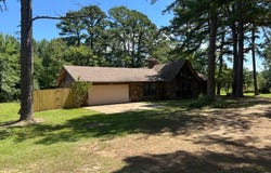 420205 State Highway 3, Antlers, OK 74523