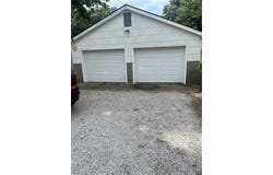 805 NE 72nd Street, Gladstone, MO 64118