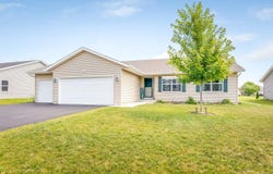 4122 WATERS EDGE, BELVIDERE, IL 61008