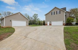 1920 Scenic Meadow Way, Powell, TN 37849