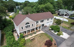 163 Winterberry Road, Narragansett, RI 02874