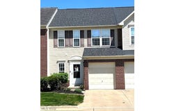 108 Yellowstone Court, Berea, OH 44017