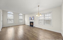 35 Foxcroft Road, Naperville, IL 60565