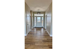 205 E Larkspur Ct, Hannibal, MO 63401
