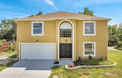 2004 Prescott Boulevard, Deltona, FL 32738