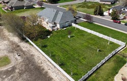 1040 Harbor Isle Boulevard, Klamath Falls, OR 97601