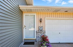 7686 Homestead Avenue S, Cottage Grove, MN 55016