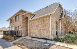 5042 Empire Way, Irving, TX 75038
