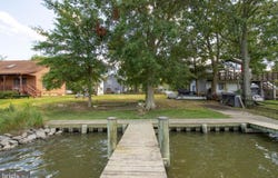964 MAIN ST, DEALE, MD 20751