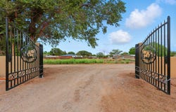 2061 BLAYLOCK Lane NE, Los Lunas, NM 87031