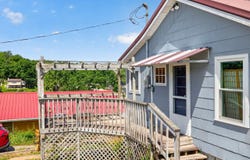 900 Hagers Camp Road, Harrodsburg, KY 40330