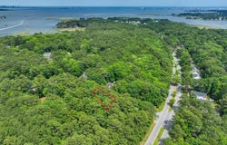 201 CHARLESTON ROAD, OCEAN PINES, MD 21811