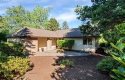 2524 ORCHARD HILL PL, Lake Oswego, OR 97035