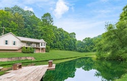 4101 Oak Ridge Lane, Cambridge, OH 43725