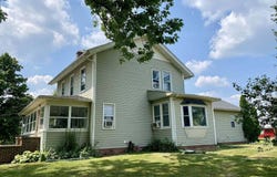 8820 Tamarack Road, Pittsford, MI 49271
