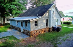 526 Roosevelt Dr, Sparta, TN 38583