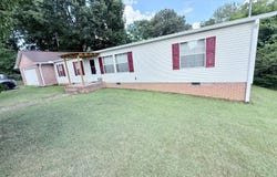 4548 Cherokee Drive, Strawberry Plains, TN 37871