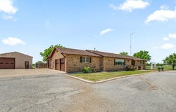 608 Avenue H S, Chillicothe, TX 79225