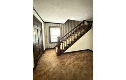 2017 M Street, Bedford, IN 47421