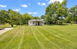 11S130 Madison Street, Burr Ridge, IL 60527