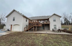 22120 HWY N, Lebanon, MO 65536