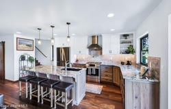 115 W Lakeview Blvd, Priest River, ID 83856