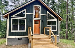 5 S Bear View Drive, Hendersonville, NC 28792