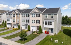 143 KENSINGTON TERRACE, MARTINSBURG, WV 25405
