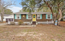 418 Stuart Avenue, Southport, NC 28461