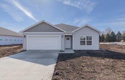 2008 Green Acres Dr, Adrian, MI 49221