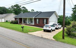 1520 CLAIRMONT DRIVE, WEAVER, AL 36277