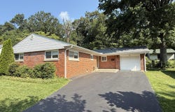 115 Walnut Street, Berea, KY 40403