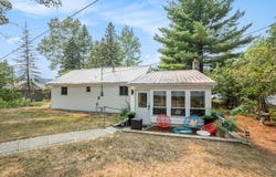 9971 Lake Drive, Bitely, MI 49309
