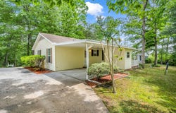 306  E. Byrd Ln., Hendersonville, NC 28792