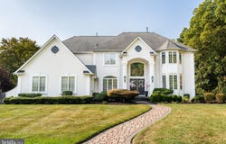 135 PREAKNESS DRIVE, MULLICA HILL, NJ 08062