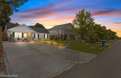 111 NW 10th Street, Oak Island, NC 28465