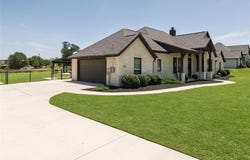 3004 Fossil Oaks Drive, Azle, TX 76020