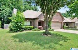 1131 EAGLE DRIVE, MAYLENE, AL 35114