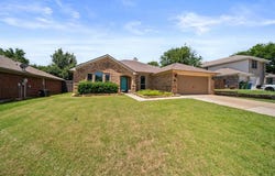 741 Oak Dale Avenue, Lake Dallas, TX 75065
