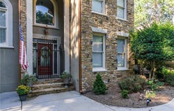 2819 Point Overlook, Gainesville, GA 30501