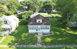 806 6th Street, Corning, IA 50841