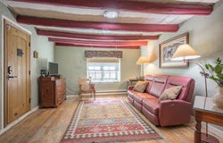 3 Manzano Viejo, Taos, NM 87571